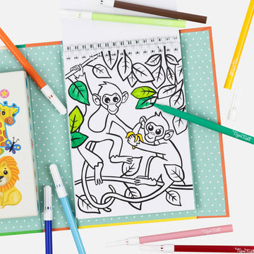 Front of the colouring set box featuring illustrations of zoo animals including a lion, tiger, elephant and giraffe.