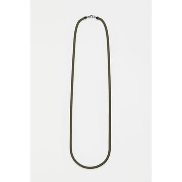 A long mesh chain style necklace in forest green.
