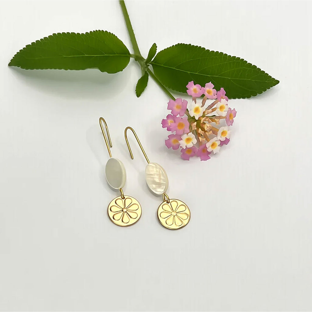 Earrings Oval Mother of Pearl + Small Daisy Disc on Gold Straight Hooks ...