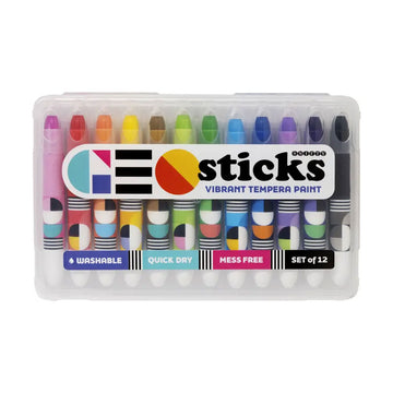 A set of paint pens in a clear box.