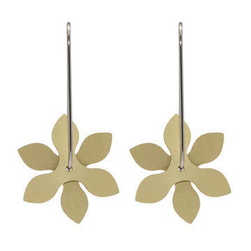 A pair of drop earrings with a pointed propeller shape in a champagne colour.