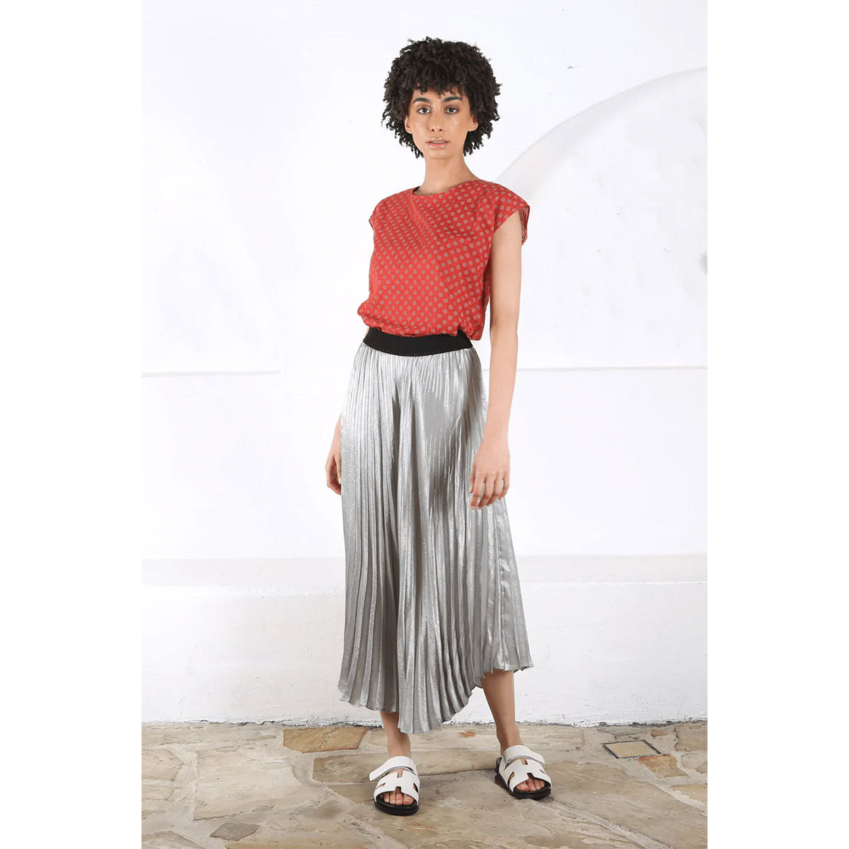 Silver pleated midi outlet skirt